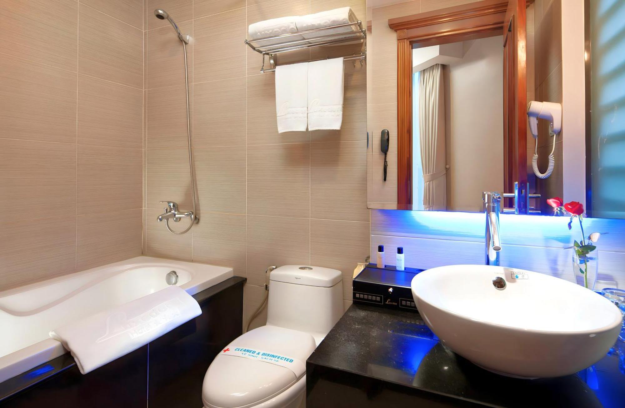 Luxeden Hotel Ханой Екстер'єр фото